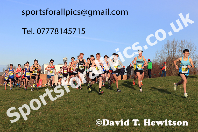 Mens under-17s 2024 NECAA Cross Country Champs., Temple Park, South Shields. Photo: David T. Hewitson/Sports for All Pics